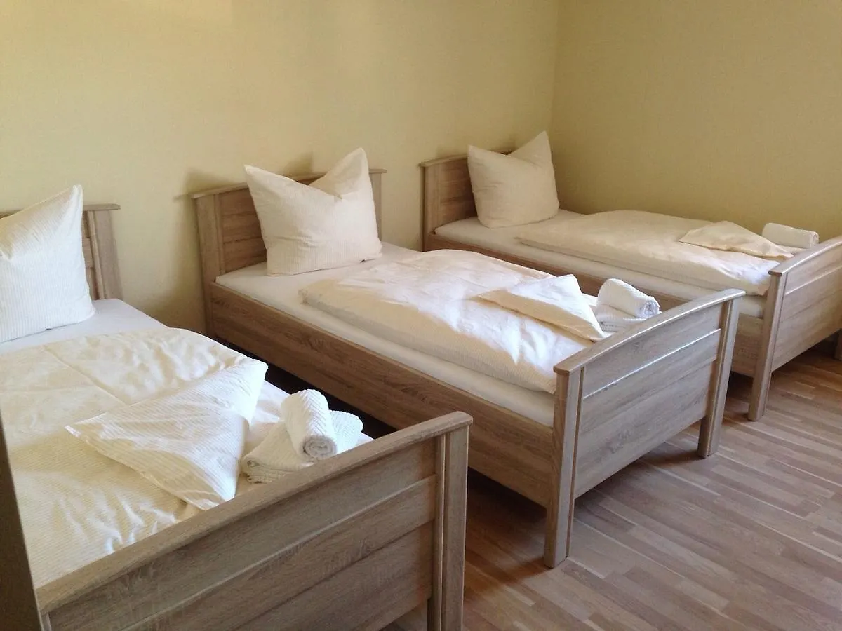 Hotel A8 Lukas Bei Blue Augsbourg